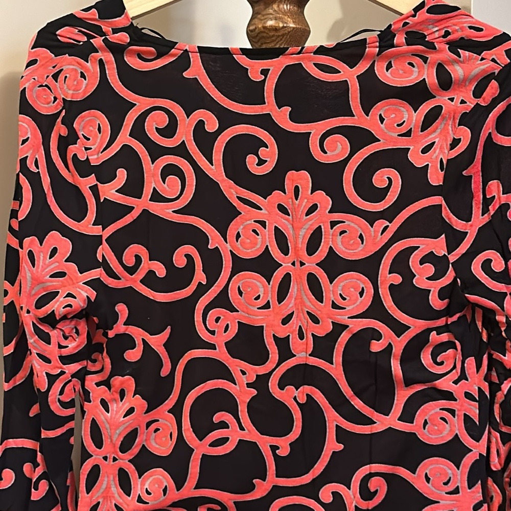 INC Swirl Pattern Top - Picture 5 of 8
